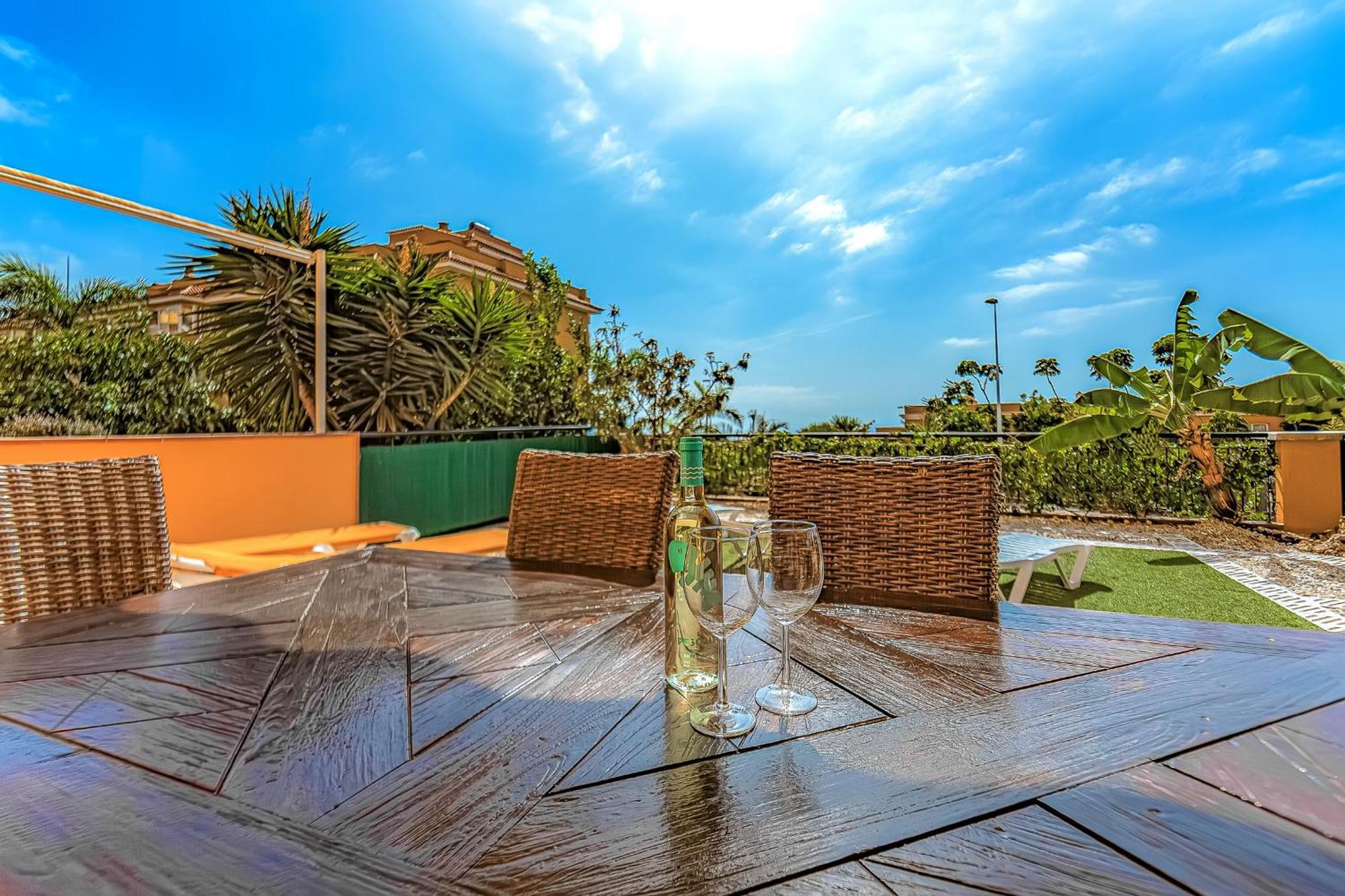 Ocean View Family Apartment In Playa La Arena Puerto de Santiago  Eksteriør billede